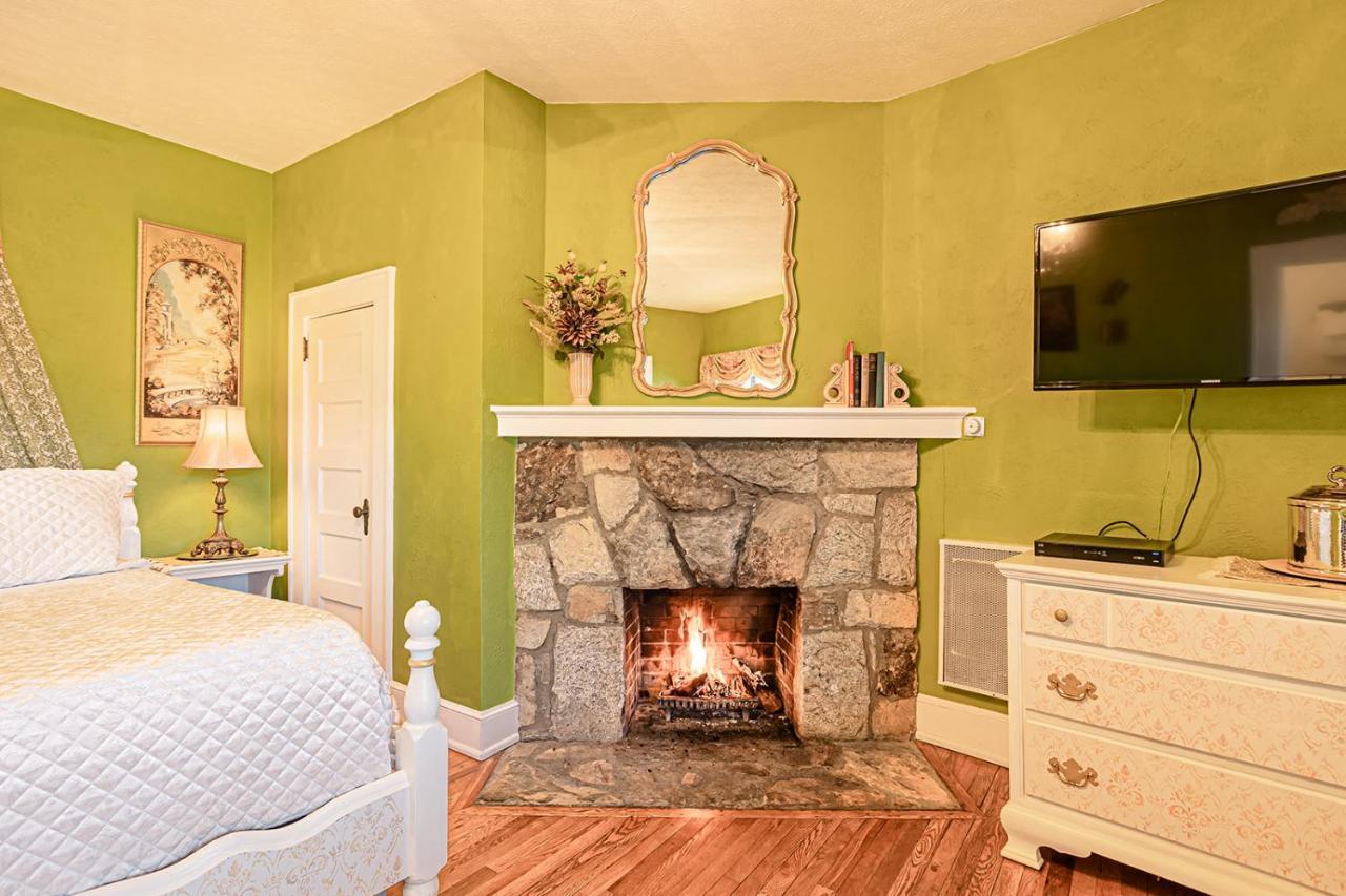 Echo Mountain Inn Hendersonville Esterno foto