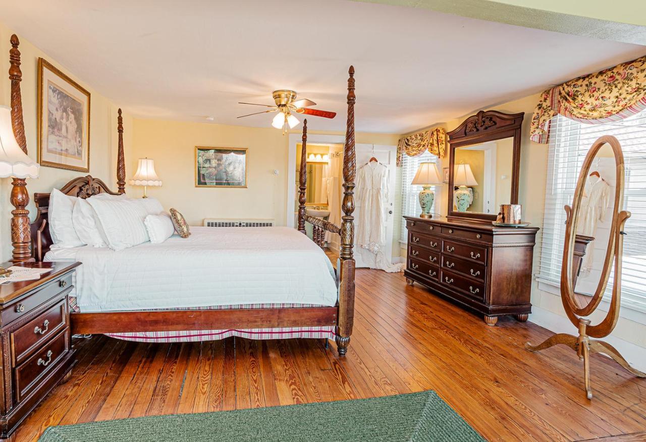 Echo Mountain Inn Hendersonville Esterno foto