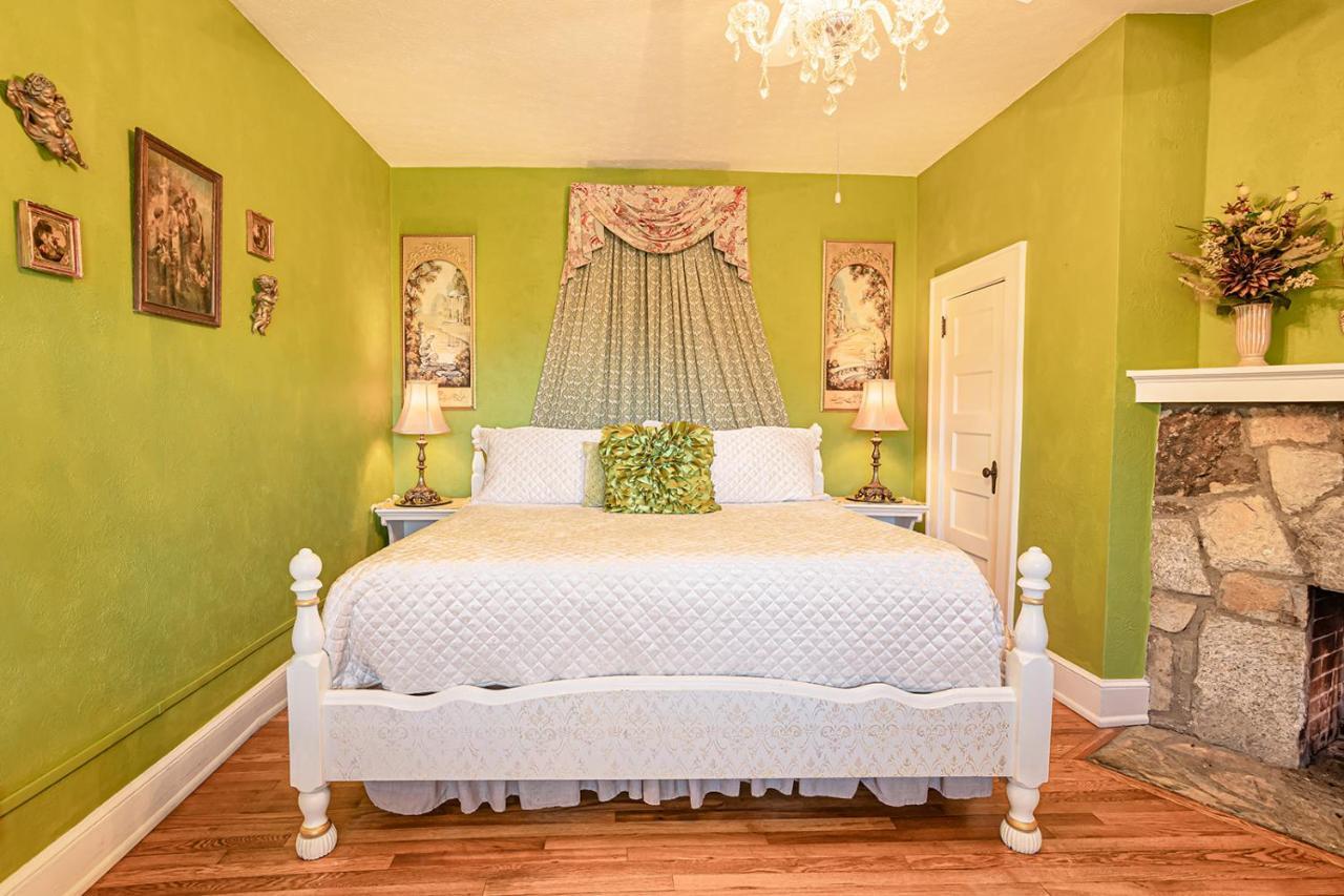 Echo Mountain Inn Hendersonville Esterno foto