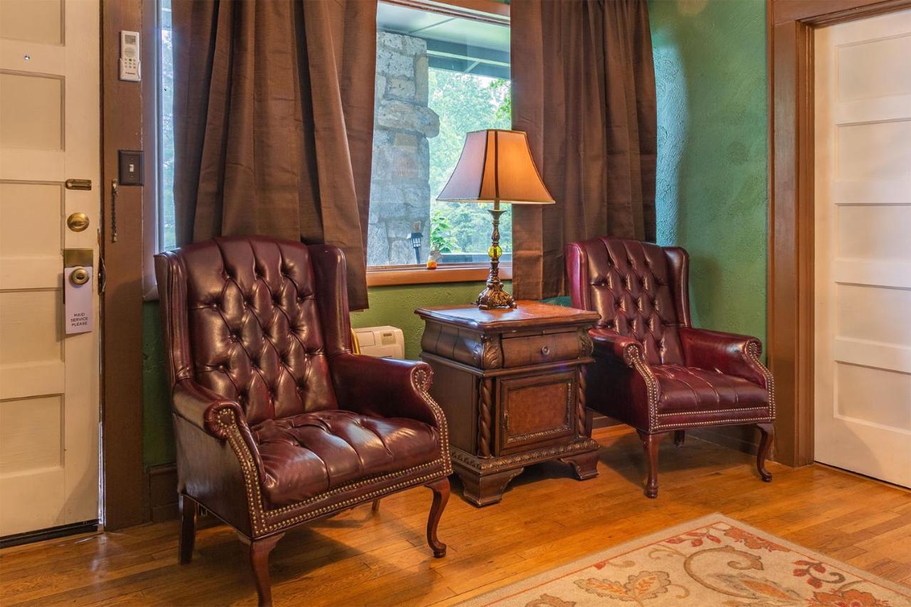 Echo Mountain Inn Hendersonville Esterno foto