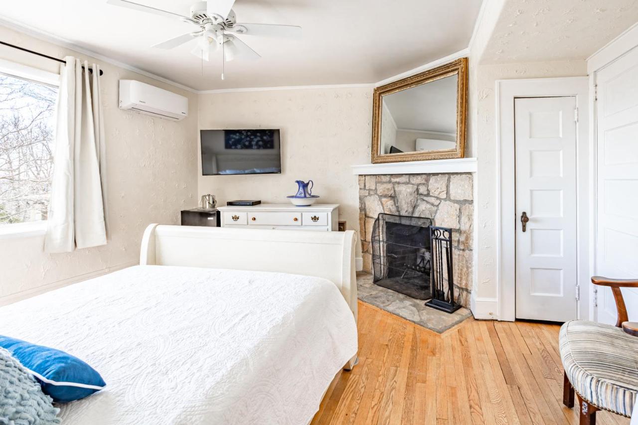 Echo Mountain Inn Hendersonville Esterno foto